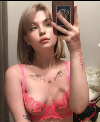 Елена, 19 лет, 2 размер груди